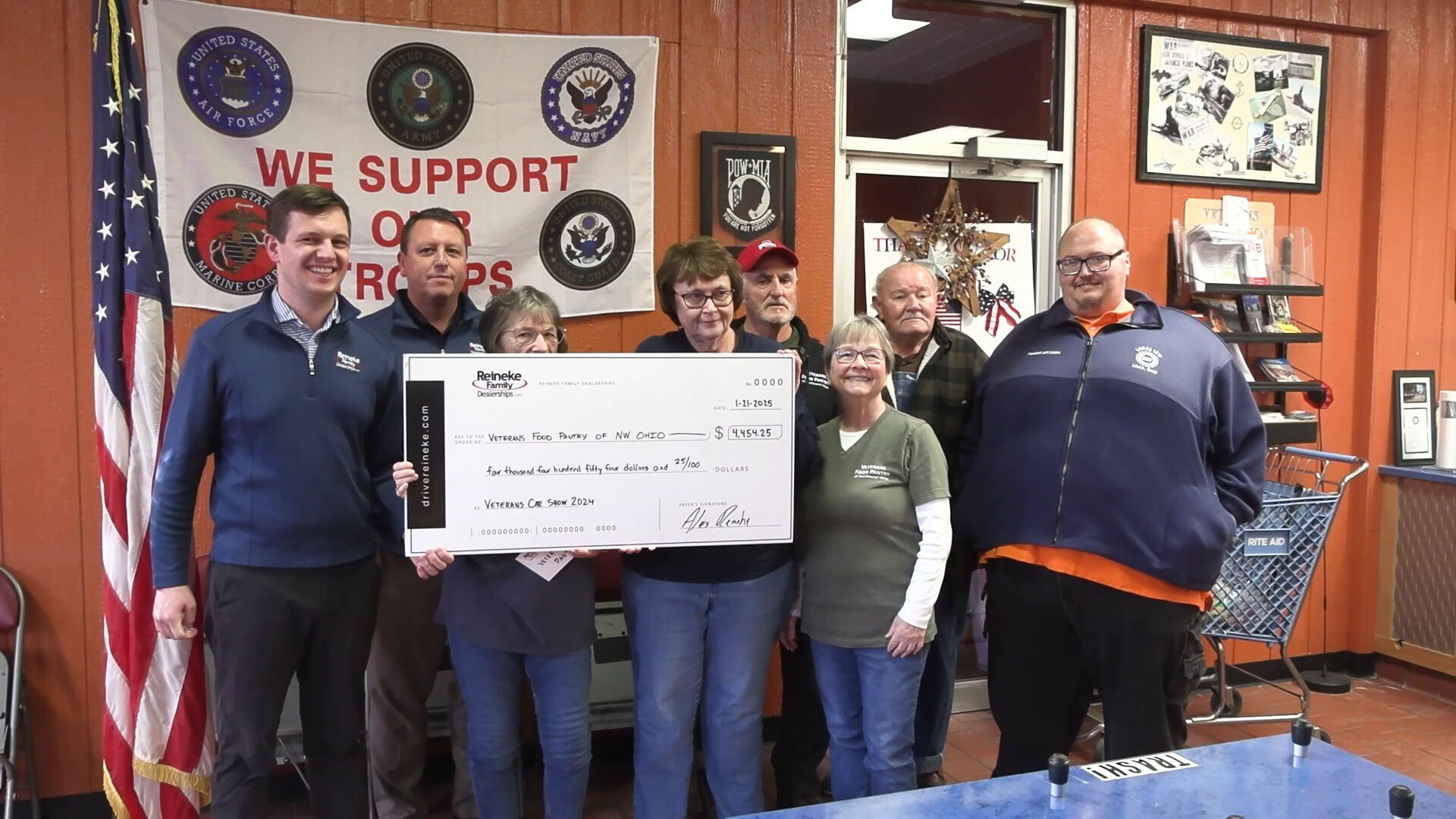 Lima UAW and Reineke Family Dealerships donate car show proceeds to Veterans Food Pantry